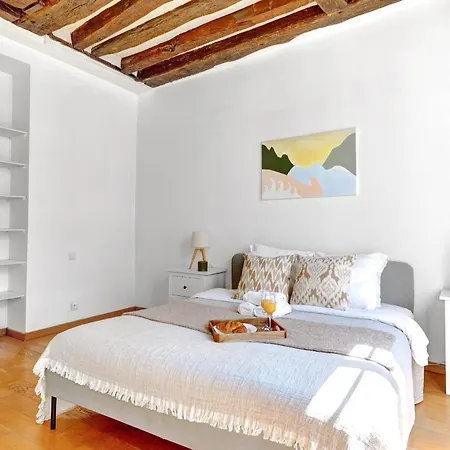 Appartamento Bnbnova - 1br - Heart Of The Latin Quarter Parigi